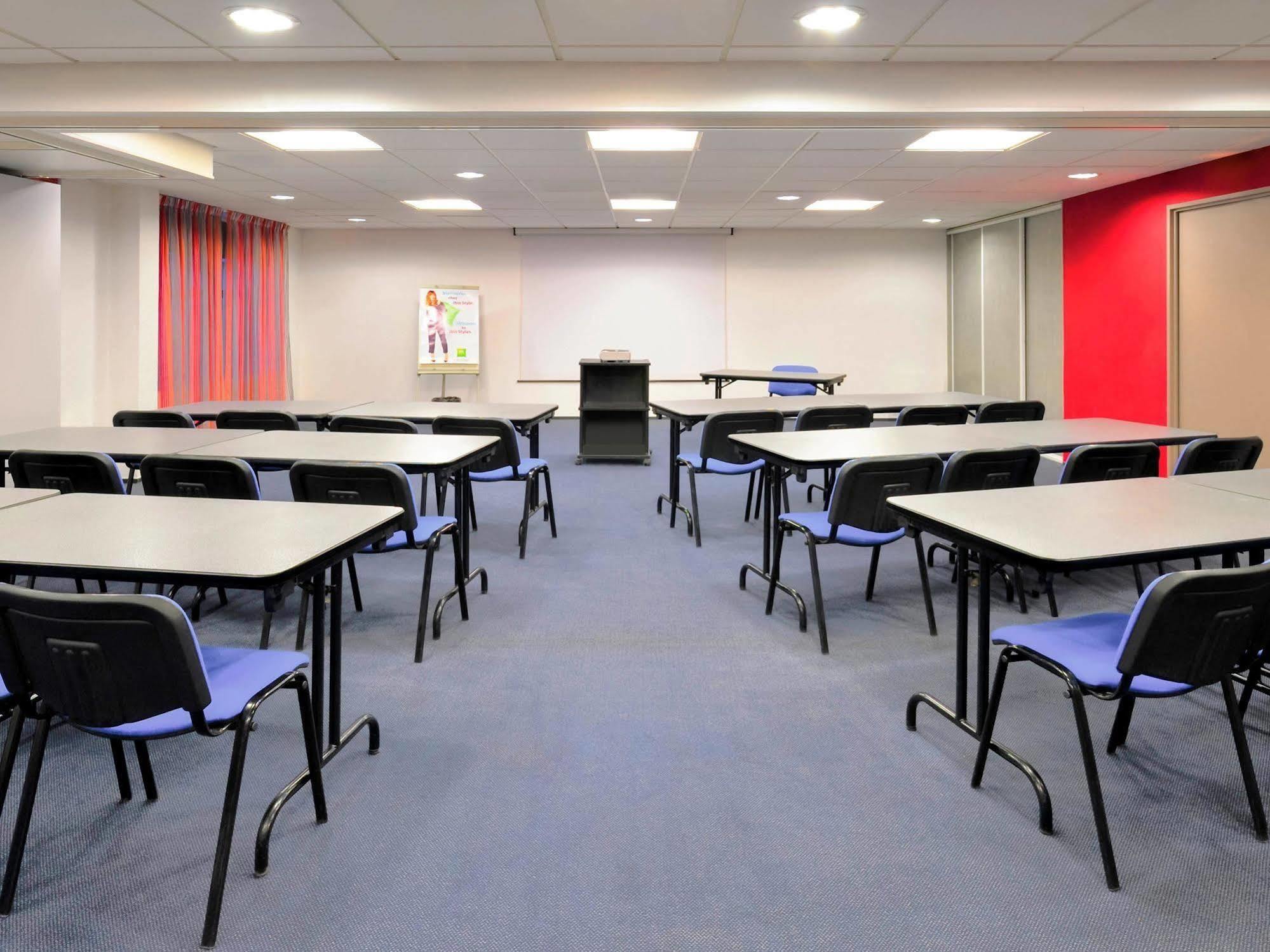 Ibis Styles Lille En Baroeul 3*
